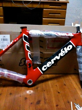 フォークを切ってもらった Cervelo Soloist Carbon